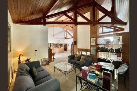 Casa para alugar com 923m², 5 quartos e 10 vagas