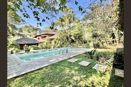 Casa para alugar com 923m², 5 quartos e 10 vagas