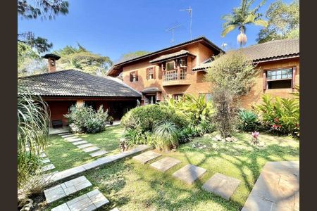 Casa para alugar com 923m², 5 quartos e 10 vagas