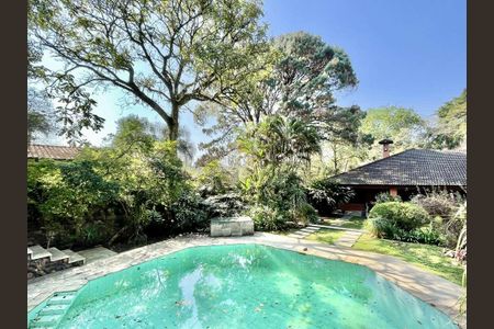 Casa para alugar com 923m², 5 quartos e 10 vagas