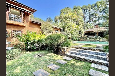 Casa para alugar com 923m², 5 quartos e 10 vagas