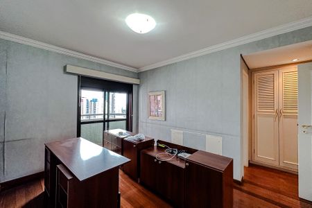 Apartamento para alugar com 375m², 4 quartos e 5 vagas Apartamento para alugar com 375m², 4 quartos e 5 vagasQuarto 4 - Suíte