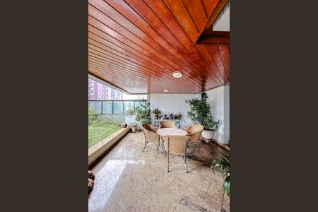 Apartamento para alugar com 375m², 4 quartos e 5 vagas Apartamento para alugar com 375m², 4 quartos e 5 vagasVaranda da Sala