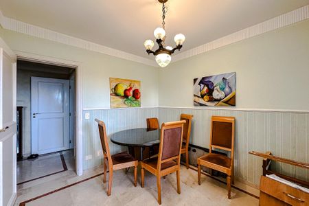 Apartamento para alugar com 375m², 4 quartos e 5 vagas Apartamento para alugar com 375m², 4 quartos e 5 vagasSala de Jantar 2
