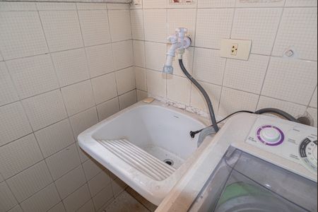 Apartamento à venda com 60m², 2 quartos e 1 vagaÁrea de Serviço