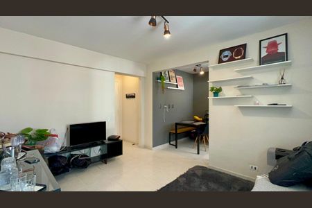 Apartamento à venda com 95m², 2 quartos e 1 vagaSala