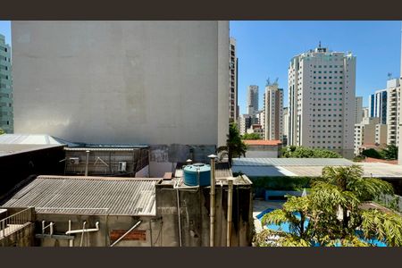 Apartamento à venda com 95m², 2 quartos e 1 vagaSacada do quarto