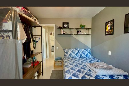 Apartamento à venda com 95m², 2 quartos e 1 vagaQuarto 2