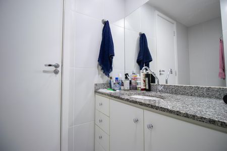 Apartamento para alugar com 55m², 2 quartos e 1 vagaBanheiro da Suíte