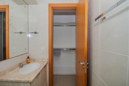 Apartamento à venda com 68m², 2 quartos e 1 vagaBanheiro da Suíte