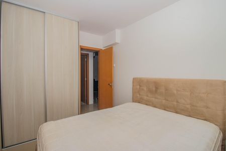 Apartamento à venda com 68m², 2 quartos e 1 vagaSuíte