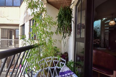 Varanda de apartamento à venda com 1 quarto, 145m² em Jardim Henriqueta, Taboão da Serra