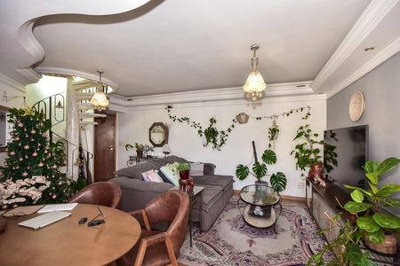 Sala de apartamento à venda com 1 quarto, 145m² em Jardim Henriqueta, Taboão da Serra