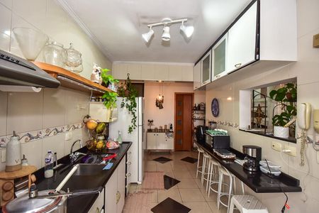 Apartamento à venda com 145m², 1 quarto e 2 vagasCozinha