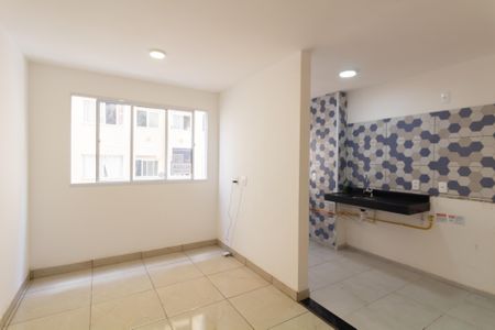 Sala de apartamento para alugar com 2 quartos, 43m² em Colônia (zona Leste), São Paulo