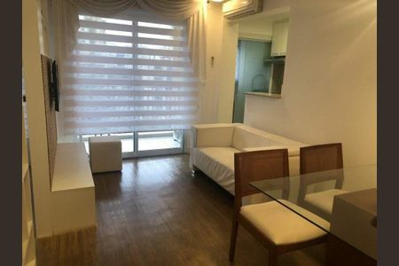 Apartamento à venda com 1 quarto, 48m² em Moema, São Paulo