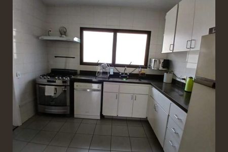 Apartamento à venda com 177m², 3 quartos e 3 vagas