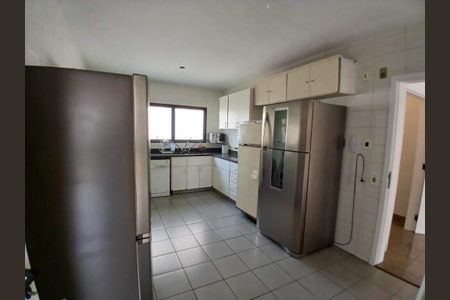 Apartamento à venda com 177m², 3 quartos e 3 vagas