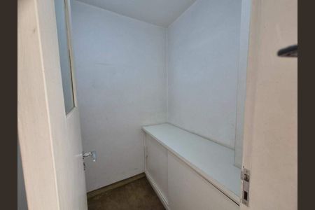 Apartamento à venda com 70m², 2 quartos e 1 vaga
