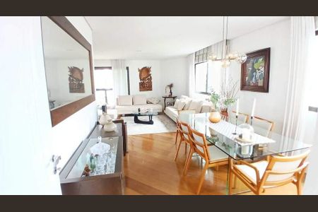 Apartamento à venda com 3 quartos, 168m² em Campo Belo, São Paulo