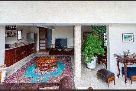 Apartamento à venda com 3 quartos, 300m² em Vila Nova Conceição, São Paulo