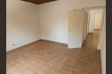 Casa à venda com 100m², 3 quartos e 2 vagas