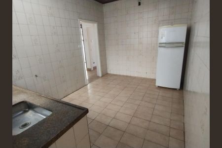Casa à venda com 100m², 3 quartos e 2 vagas