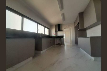 Apartamento à venda com 220m², 4 quartos e 3 vagas