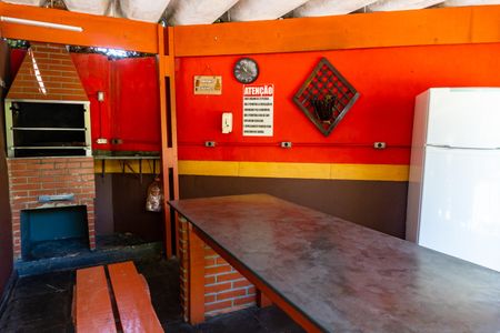 Apartamento para alugar com 50m², 2 quartos e 1 vaga Apartamento para alugar com 50m², 2 quartos e 1 vagaÁrea comum - Churrasqueira