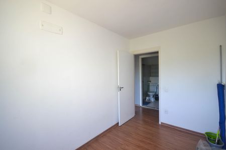 Quarto 1 de apartamento para alugar com 2 quartos, 47m² em Moquetá, Nova Iguaçu