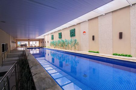 Apartamento à venda com 101m², 3 quartos e 2 vagas Apartamento à venda com 101m², 3 quartos e 2 vagasÁrea comum - Piscina