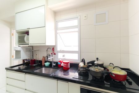 Apartamento à venda com 101m², 3 quartos e 2 vagas Apartamento à venda com 101m², 3 quartos e 2 vagasCozinha