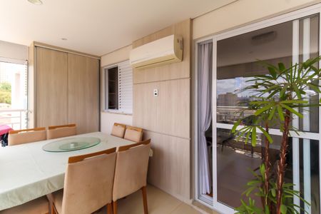 Varanda de apartamento à venda com 3 quartos, 101m² em Vila Prudente, São Paulo