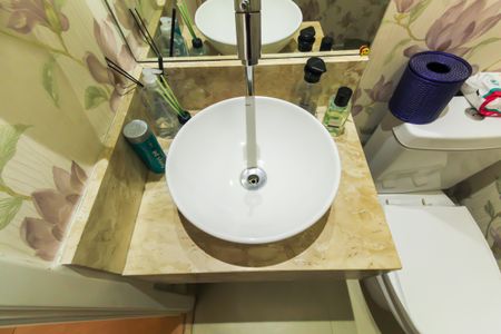 Apartamento à venda com 101m², 3 quartos e 2 vagas Apartamento à venda com 101m², 3 quartos e 2 vagasLavabo