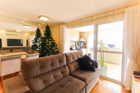 Apartamento à venda com 101m², 3 quartos e 2 vagas Apartamento à venda com 101m², 3 quartos e 2 vagasSala