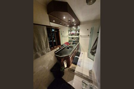Casa à venda com 3 quartos, 277m² em Planalto Paulista, São Paulo