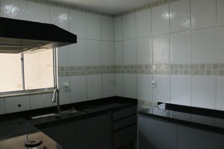 Casa para alugar com 84m², 2 quartos e sem vagaCozinha