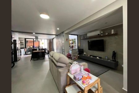 Casa à venda com 3 quartos, 141m² em Planalto Paulista, São Paulo