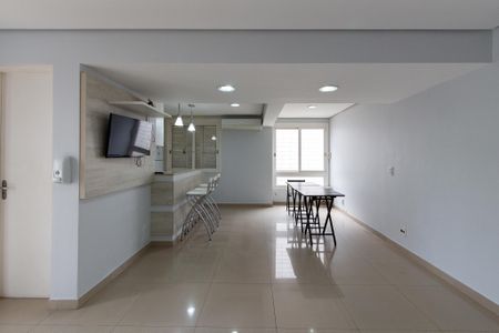 Apartamento para alugar com 64m², 2 quartos e 1 vaga Apartamento para alugar com 64m², 2 quartos e 1 vagaÁrea comum - Salão de festas