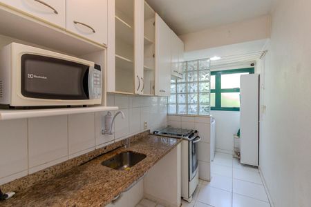 Apartamento para alugar com 64m², 2 quartos e 1 vaga Apartamento para alugar com 64m², 2 quartos e 1 vagaCozinha e Área de Serviço