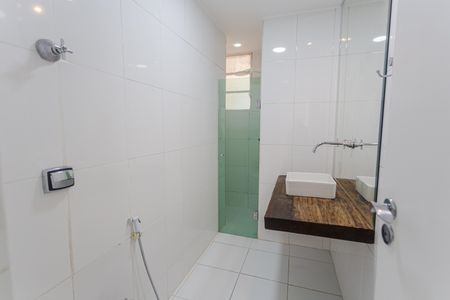 Apartamento para alugar com 108m², 3 quartos e 2 vagas Apartamento para alugar com 108m², 3 quartos e 2 vagasBanheiro Social