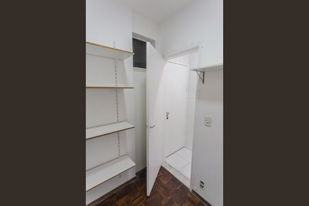 Apartamento para alugar com 108m², 3 quartos e 2 vagas Apartamento para alugar com 108m², 3 quartos e 2 vagasQuarto de Serviço