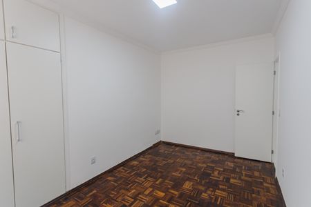 Apartamento para alugar com 108m², 3 quartos e 2 vagas Apartamento para alugar com 108m², 3 quartos e 2 vagasQuarto 2