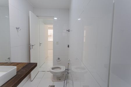 Apartamento para alugar com 108m², 3 quartos e 2 vagas Apartamento para alugar com 108m², 3 quartos e 2 vagasBanheiro Social