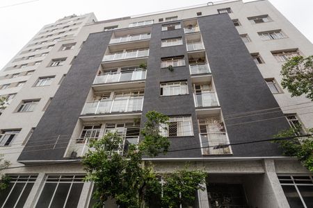 Apartamento para alugar com 108m², 3 quartos e 2 vagas Apartamento para alugar com 108m², 3 quartos e 2 vagasFachada