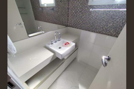 Apartamento à venda com 3 quartos, 124m² em Vila Olímpia, São Paulo