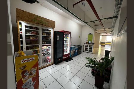 Apartamento à venda com 63m², 2 quartos e 1 vagaÁrea comum