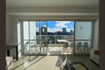 Apartamento à venda com 85m², 1 quarto e 1 vaga