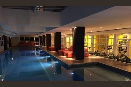 Apartamento à venda com 85m², 1 quarto e 1 vaga