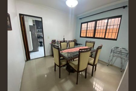 Foto 01 de casa à venda com 3 quartos, 160m² em Jardim Ester, São Paulo